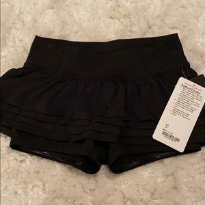 Lululemon Breath of Fire Skirt Sz 6